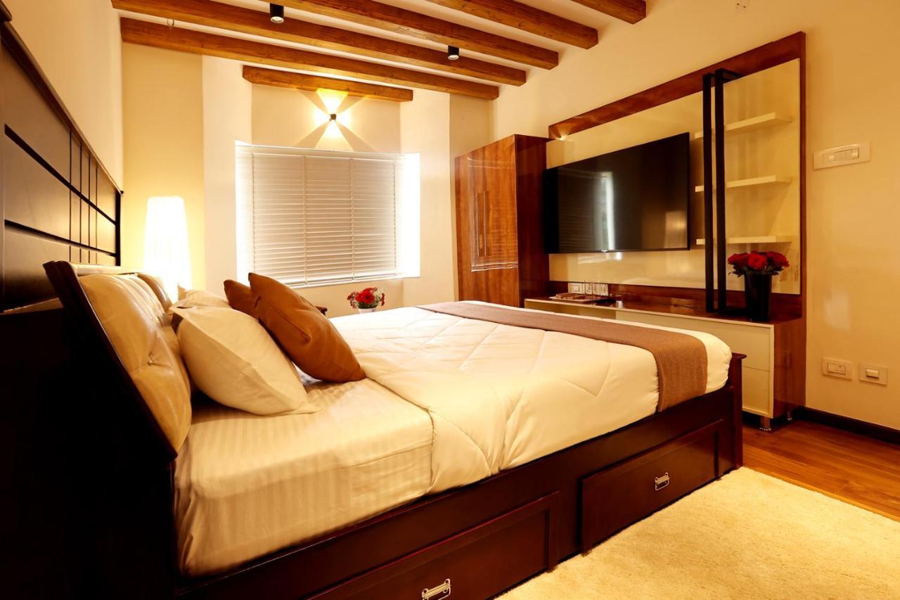 Green Wood Hill Cottage อูตี ภายนอก รูปภาพ