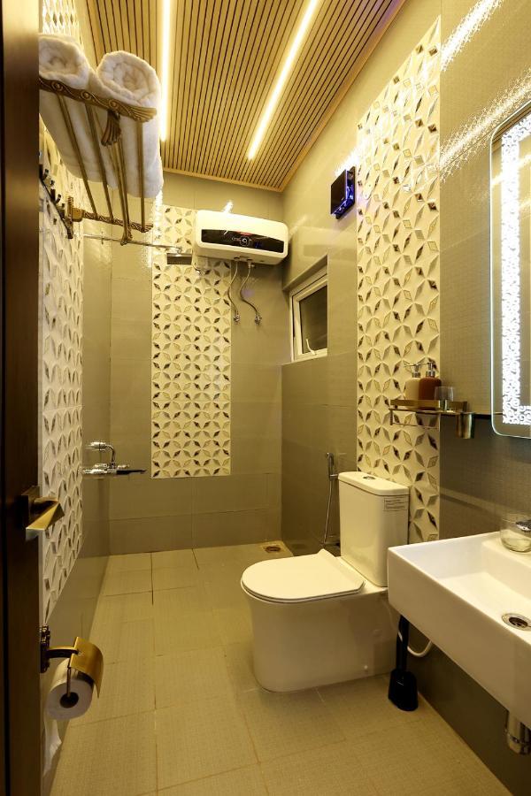 Green Wood Hill Cottage อูตี ภายนอก รูปภาพ
