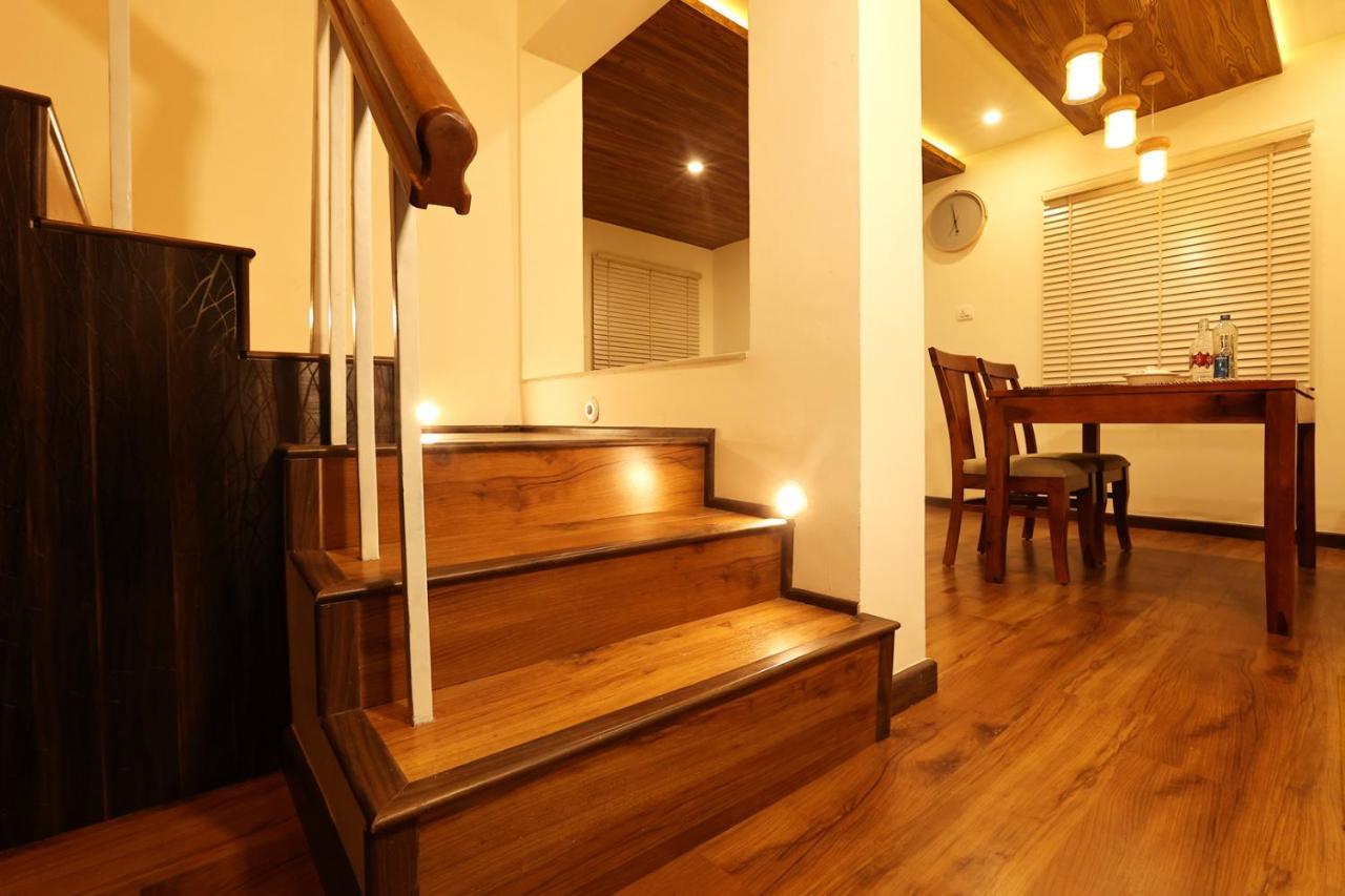 Green Wood Hill Cottage อูตี ภายนอก รูปภาพ