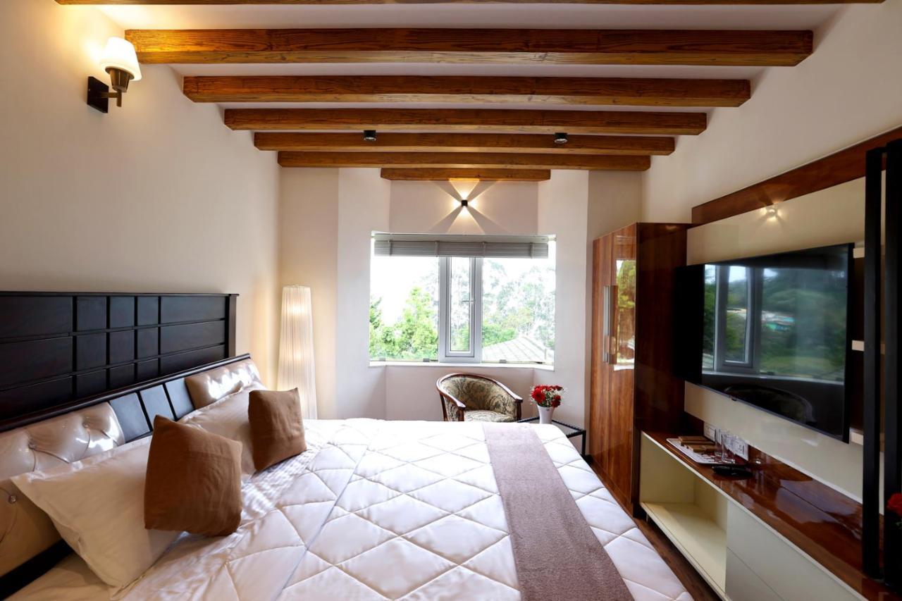 Green Wood Hill Cottage อูตี ภายนอก รูปภาพ
