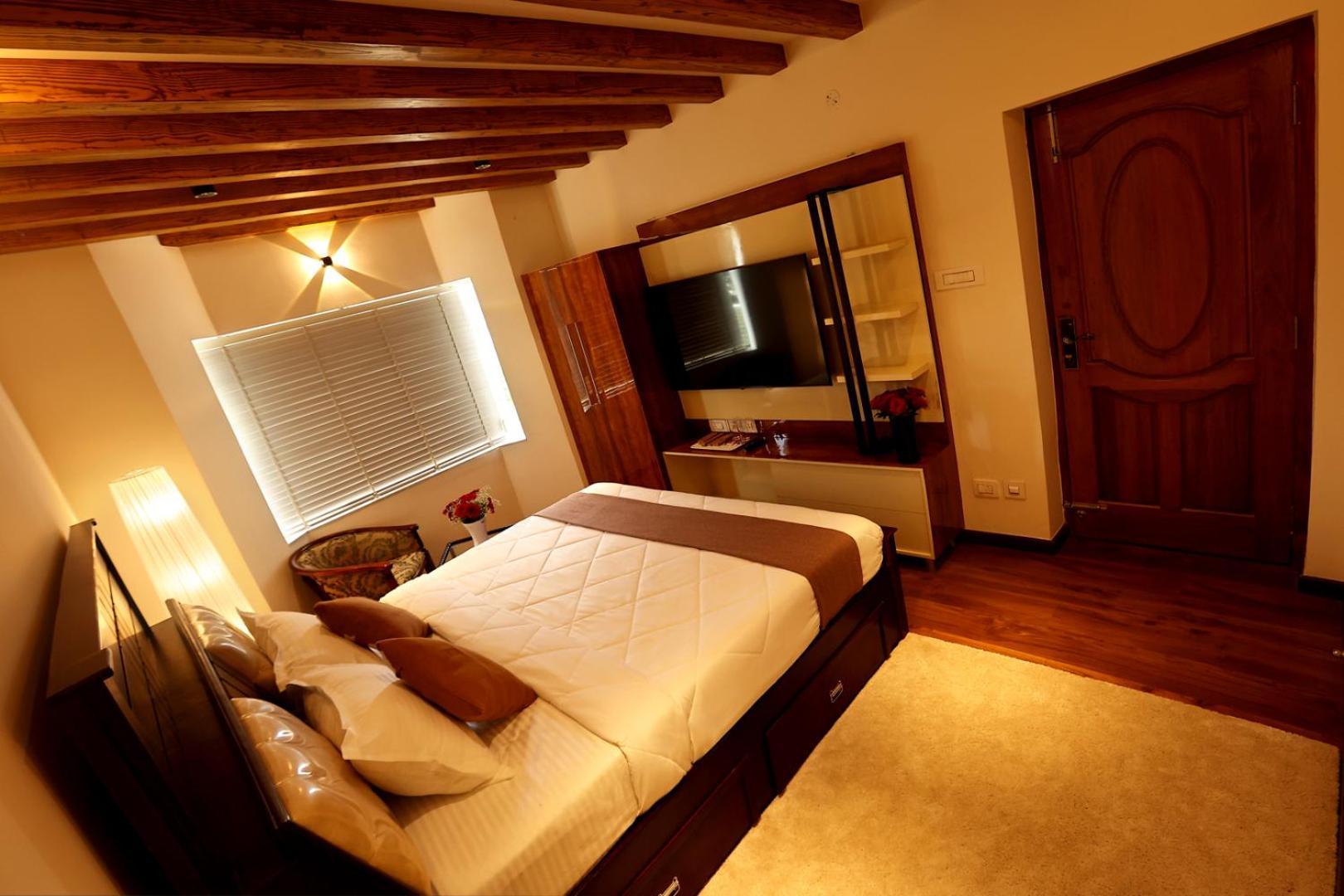 Green Wood Hill Cottage อูตี ภายนอก รูปภาพ